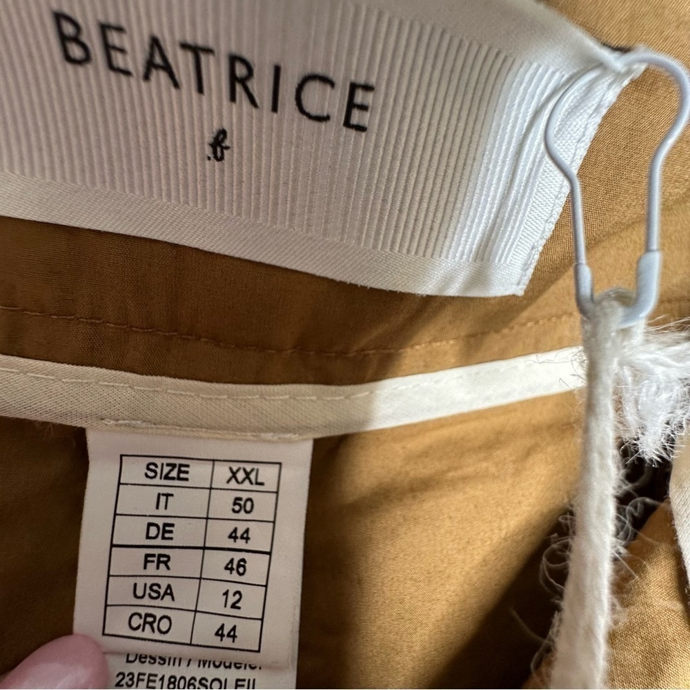 Beatrice .b Lace Bermuda Shorts Size 12 NWT - Picture 10 of 15